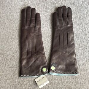 Coach Nearly Vintage (made 2007-2010) Leather Gloves
